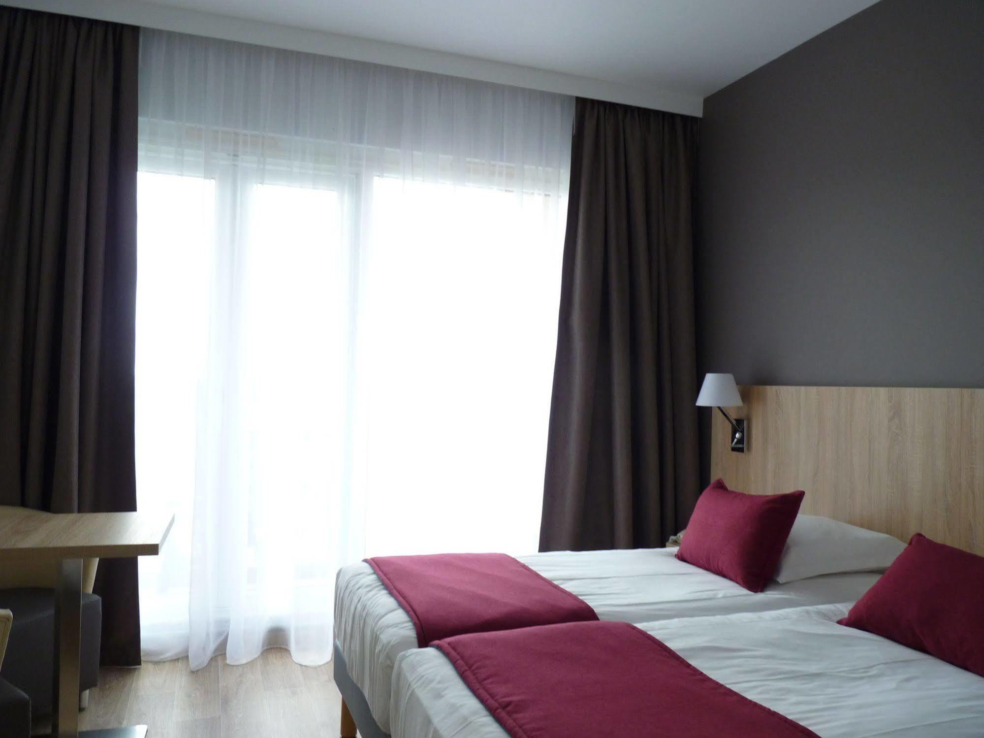 Logis Hotel Notre-Dame De Bonne Fontaine Danne-et-Quatre-Vents Zewnętrze zdjęcie